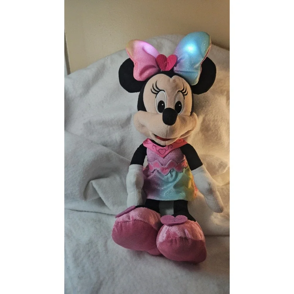 Disney Jr. Minnie Sparkle And Sing Doll Plush Bow Lights Up Speaks & Sings WORKS